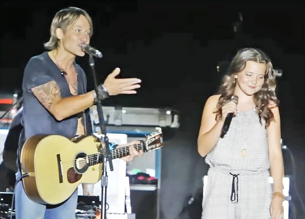 The Magical Moment Keith Urban Invited An 11 Year Old Singer To Perform Infront Of 20,000 People